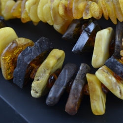 Amber natural necklace chips mix